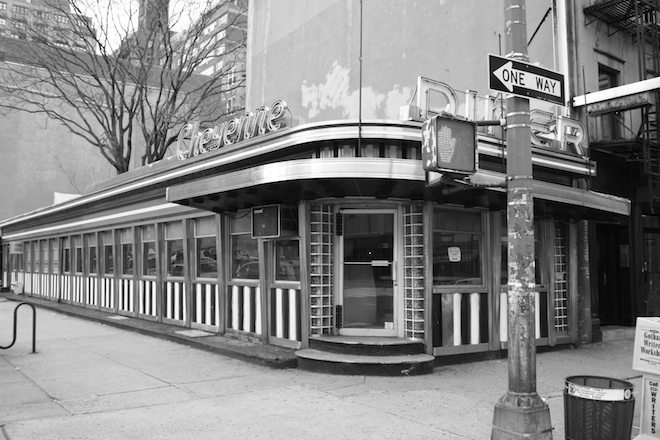 Photo Of The Day: Cheyenne Diner – George Hahn